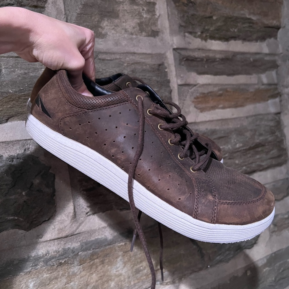 Altra Cayd Leather Shoes - Like New!